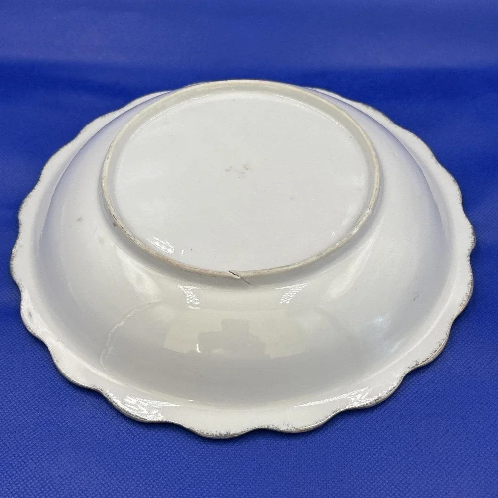Decorative bowl scalloped edge hand painted  Gold Trim Fruit ‎ Peaches VTG